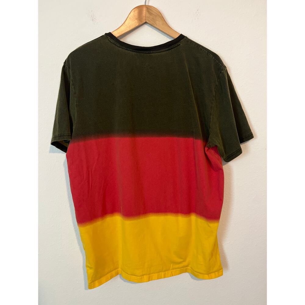 DISNEY Epcot Germany World Showcase Short Sleeve T-Shirt - Picture 3 of 3